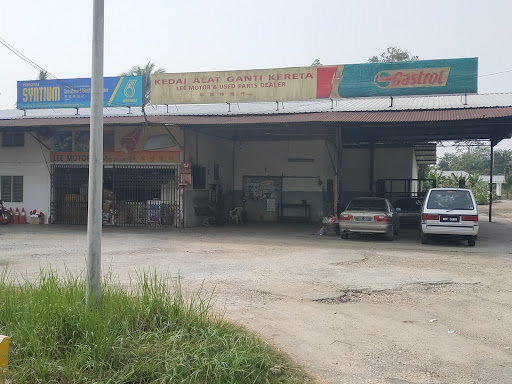 Kedai Alat Ganti Kereta Lee Motor & Used Parts Dealer