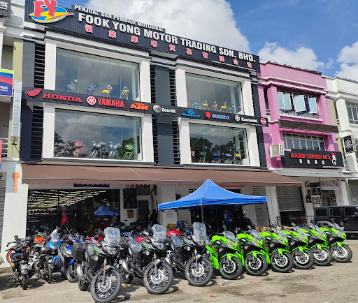 Fook Yong Motor Trading 。 S/B HQ