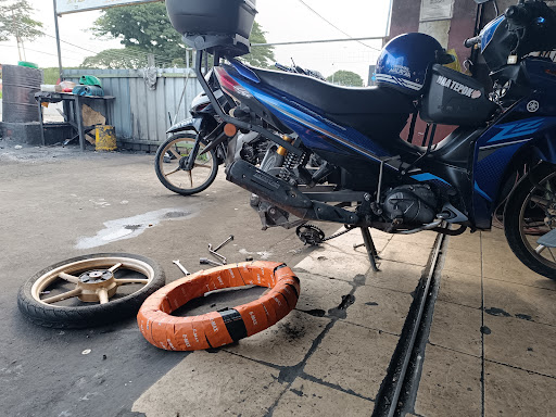 Cahaya Motor